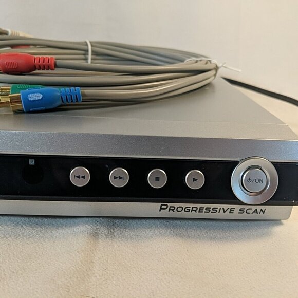 Sanyo DVD-SL50 SL-50 Progressive Scan DVD Player with Remote TESTED Silver WORKS - Picture 4 of 14